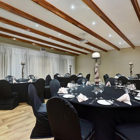 Protea Hotel By Marriott Mahikeng マフィケング エクステリア 写真