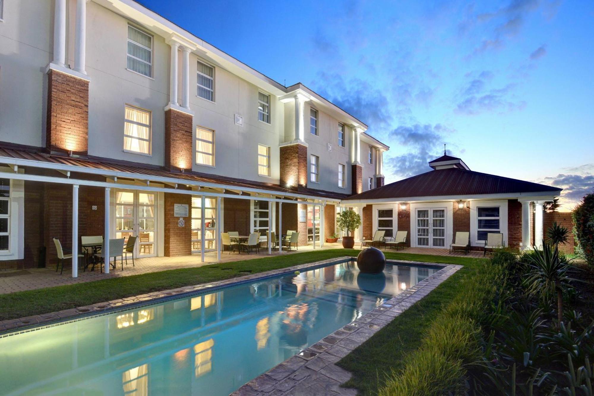 Protea Hotel By Marriott Mahikeng マフィケング エクステリア 写真