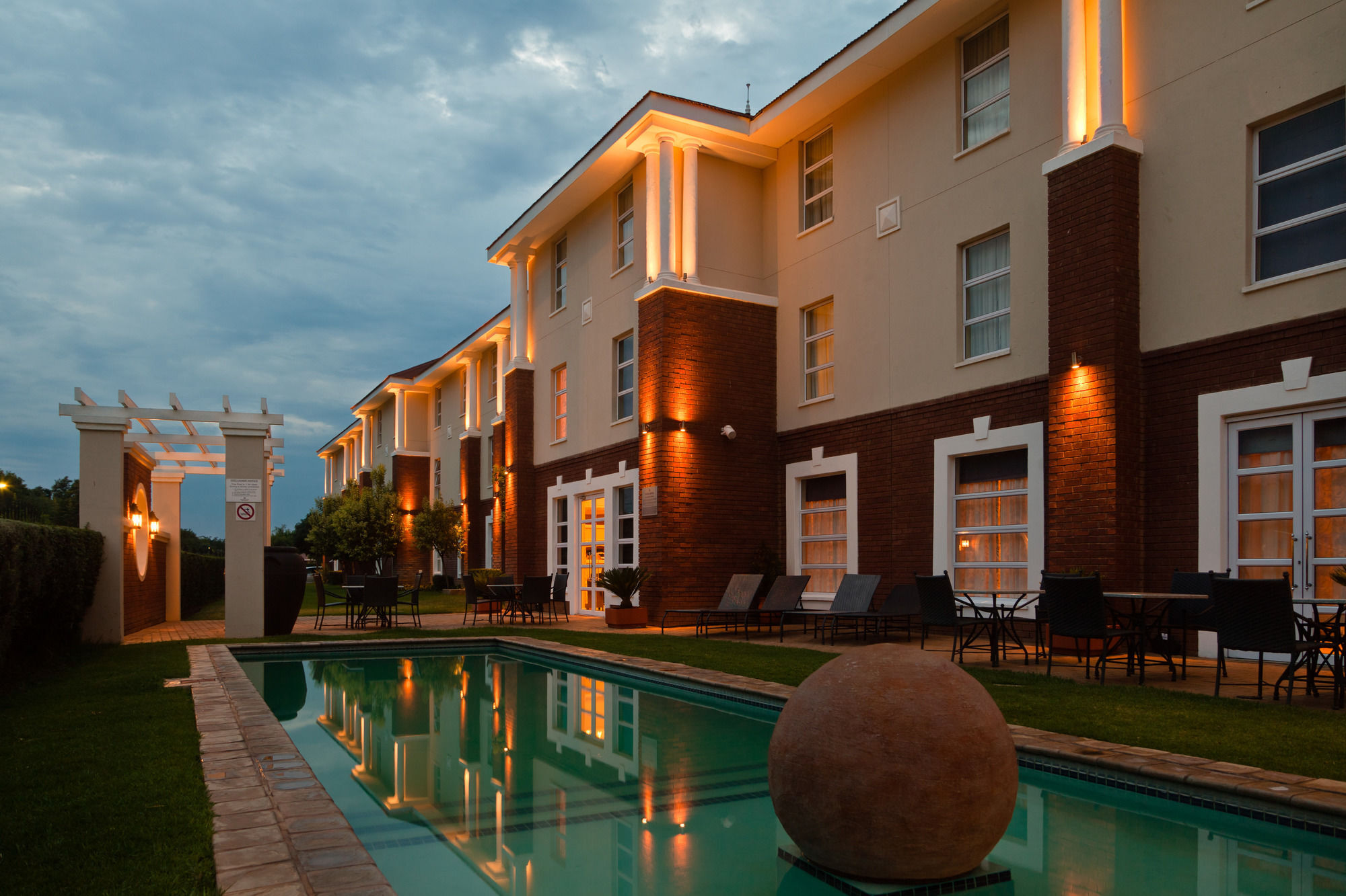 Protea Hotel By Marriott Mahikeng マフィケング エクステリア 写真